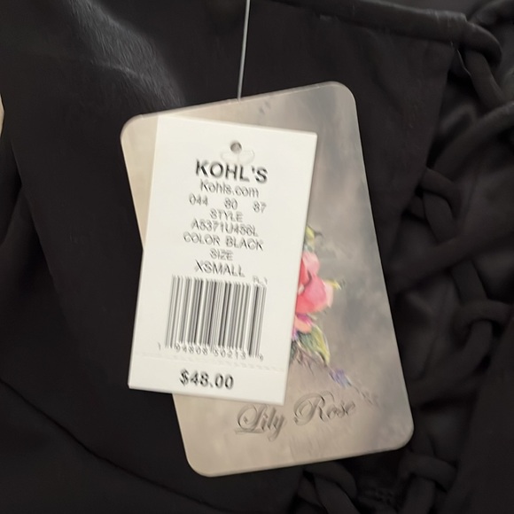 Lily Rose Dress - Picture 4 of 7